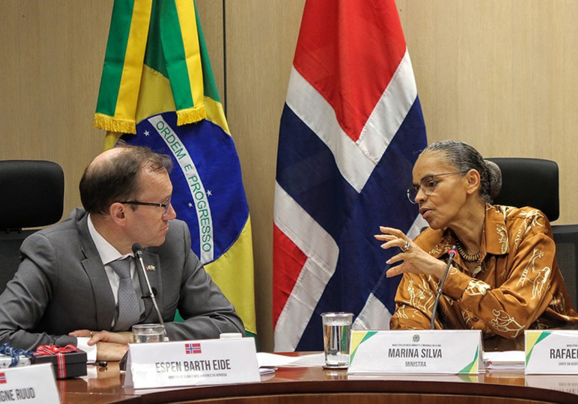 Ministro da Noruega afirma necessidade de cooperação internacional para proteger a Amazônia