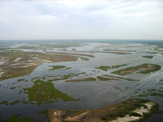 Fotos mostram o futuro Parque Estadual da Lagoa do Açu. Na foto acima o Banhado da Boa Vista. Abaixo, a própria lagoa (foto: INEA)