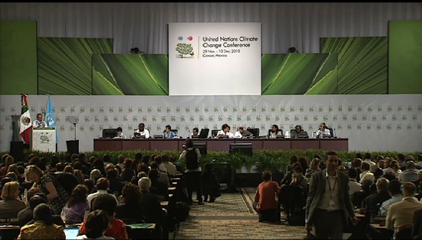 Presidente mexicano, Felipe Calderon, fala para a plenária geral da COP 16 (foto: divulgação/cop16)