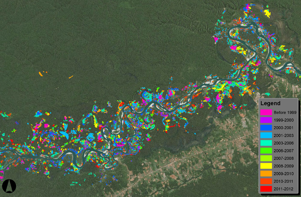 O mapa produzido pelo CLASlite mostra áreas ao longo do rio Madre de Dios degradadas pelo garimpo de outro ilegal, entre 1999 e 2012. Crédito: cortesia equipe CLASlite
