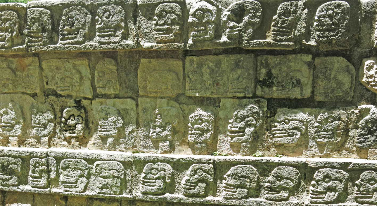 Templo de Ikas Calaveras: os maias tinham uma atitude positiva sobre a vida.... Foto: Fábio Olmos