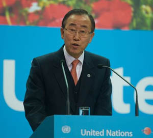 O secretário-geral da ONU, Ban Ki-moon pediu o esverdeamento das economias ricas. (Foto: COP 14/cortesia)