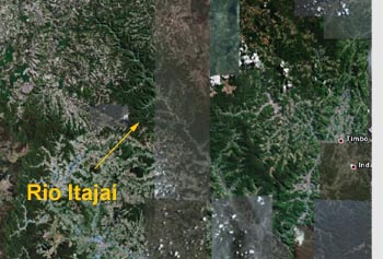 Imagem do rio Itajaí (Itaiópolis, SC), em 2007