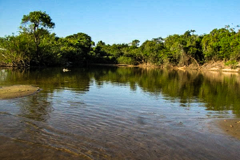 Rio Caiapó, localizado dentro da APA Leandro (Ilha do Bananal/Cantão). Foto: Fábio Brega