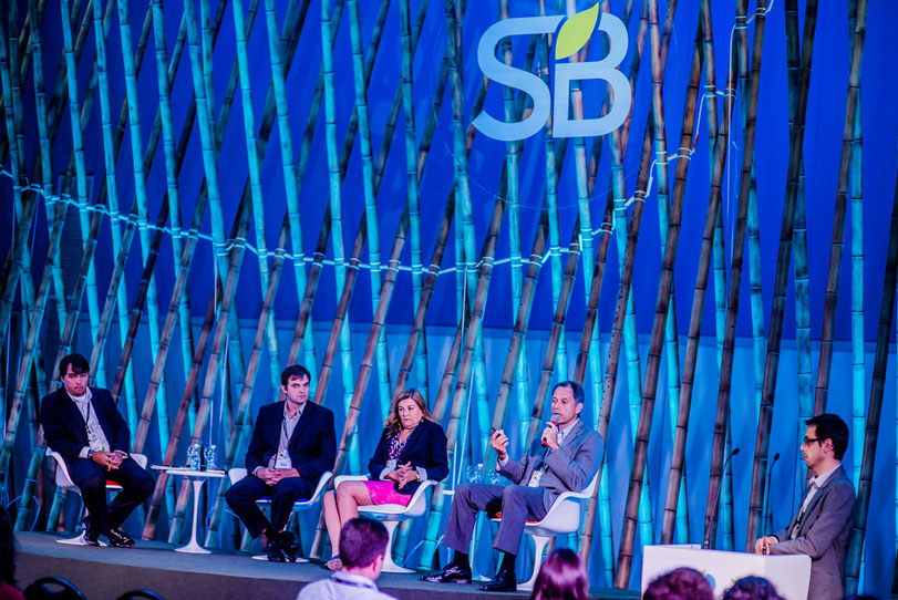 Mauro Ramos, presidente da SC Johnson, fala sobre o programa Ponta a ponta na conferência Sustainable Brands. Foto: divulgação