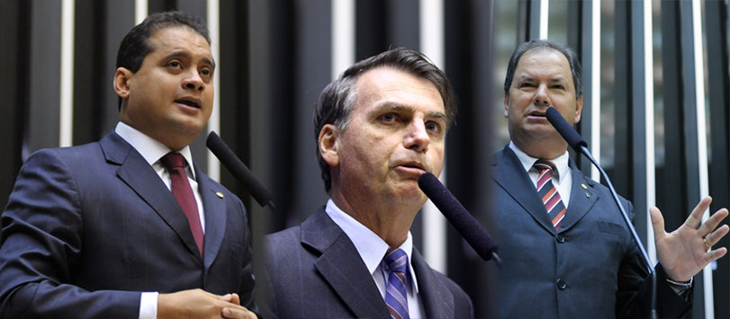 Acima, o idealizador da Frente, Weverton Rocha (PDT-MA), Jair Bolsonaro (PP-RJ) e Alceu Moreira (PMDB-RS). Deputados estão ligados a projetos de lei que flexibilizam a legislação ambiental. Foto: Câmara dos Deputados