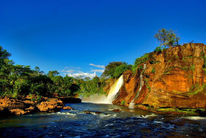 Cachoeira do Prata, no Parque Nacional da Chapada das Mesas, Maranhão. Este é outro parque que continua fechado para o público. Foto: